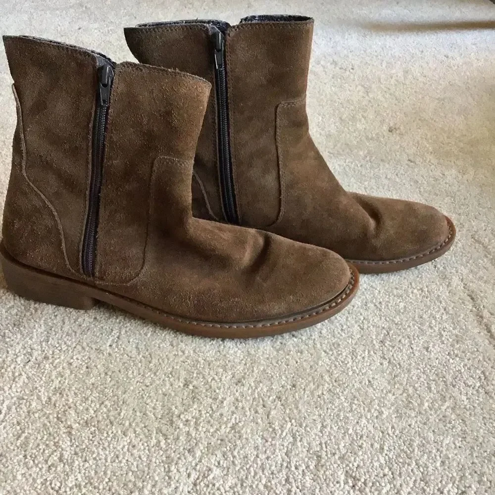 Banana Republic Brown Suede Leather Ankle Boots